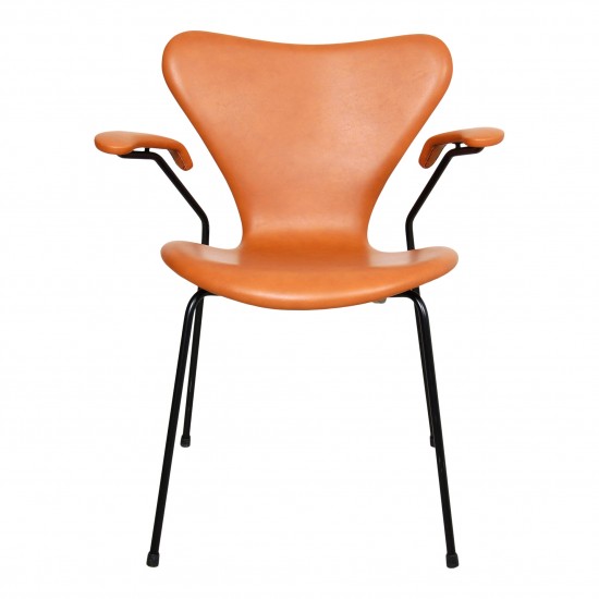 K b Arne Jacobsen 3207 stol i l der og med sort stel CPH Classic